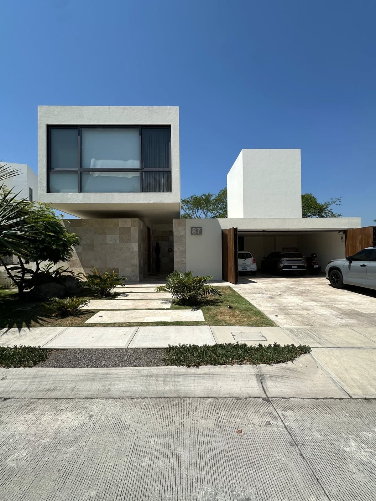 Acacia 87 · Altozano